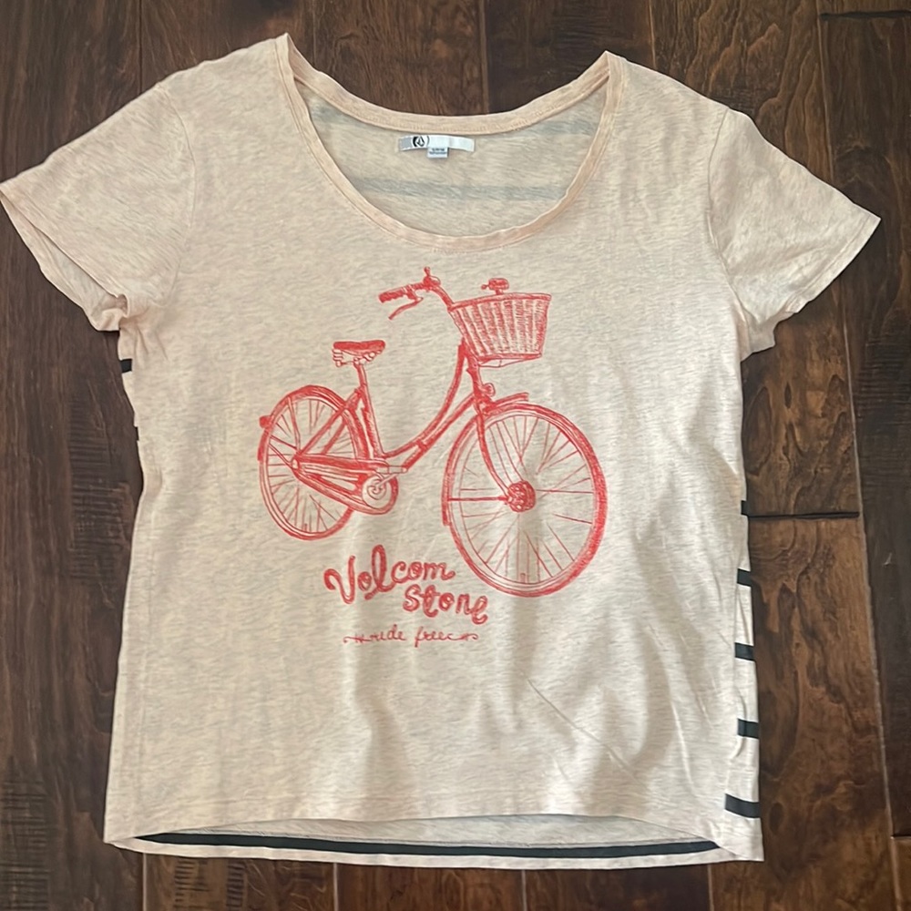 Volcom short sleeve graphic tee